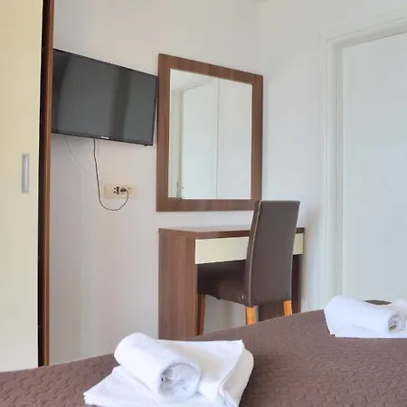 Stina Апартаменты *