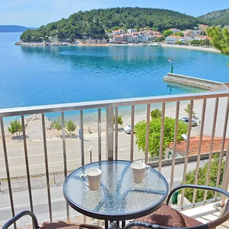 Stina Apartment *