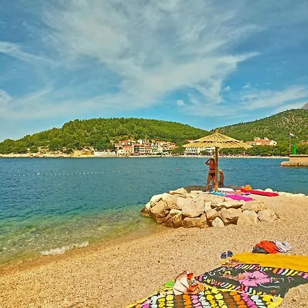 Stina Apartment Drvenik (Split-Dalmatia)