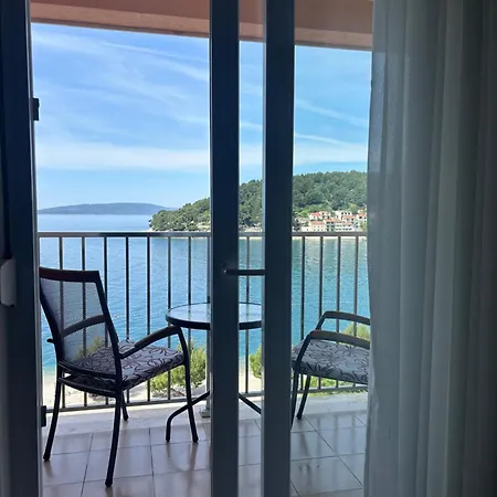 Stina Apartment Drvenik (Split-Dalmatia)